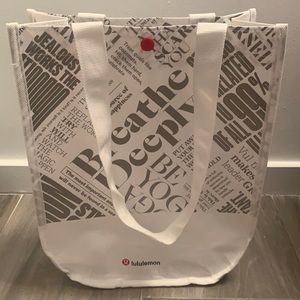 Lulu lemon small bag
